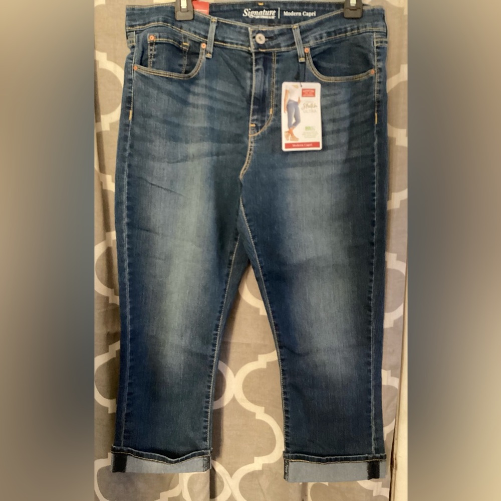 Levi Strauss Signature ModernCapri